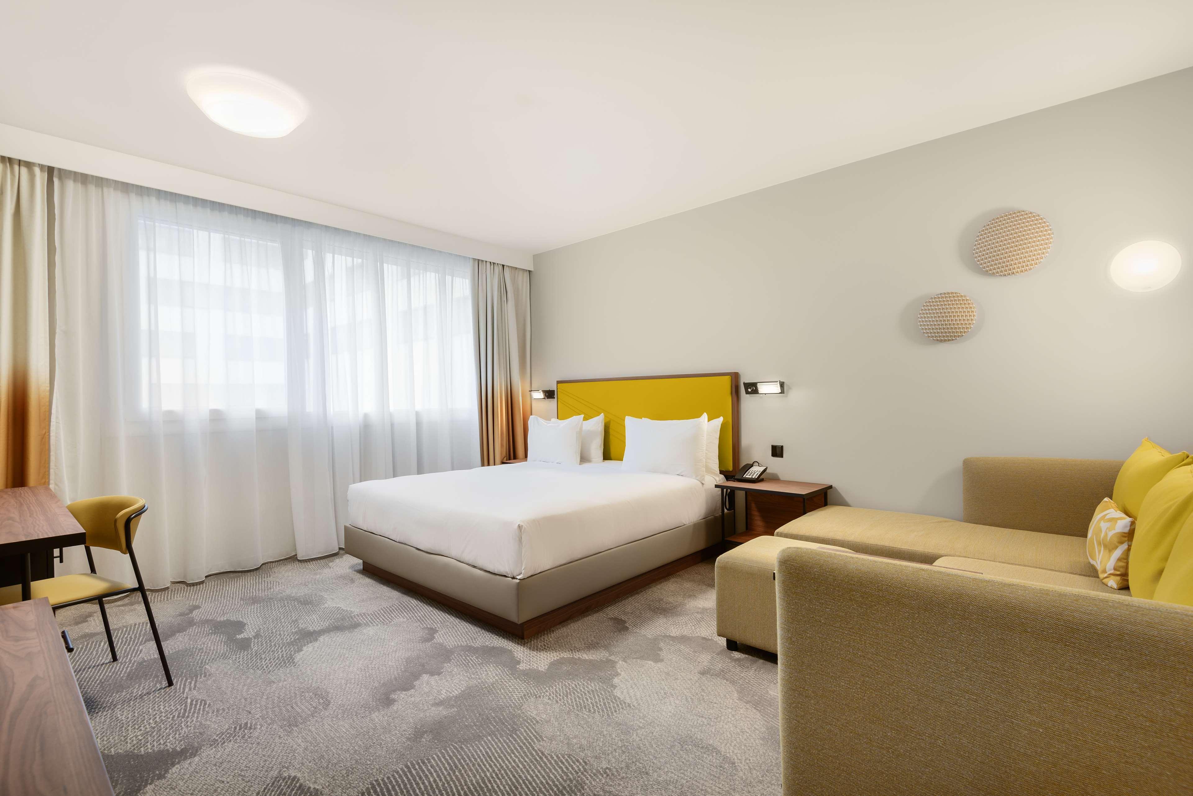 Hyatt Place Paris Charles De Gaulle Airport ロワシー・アン・フランス エクステリア 写真