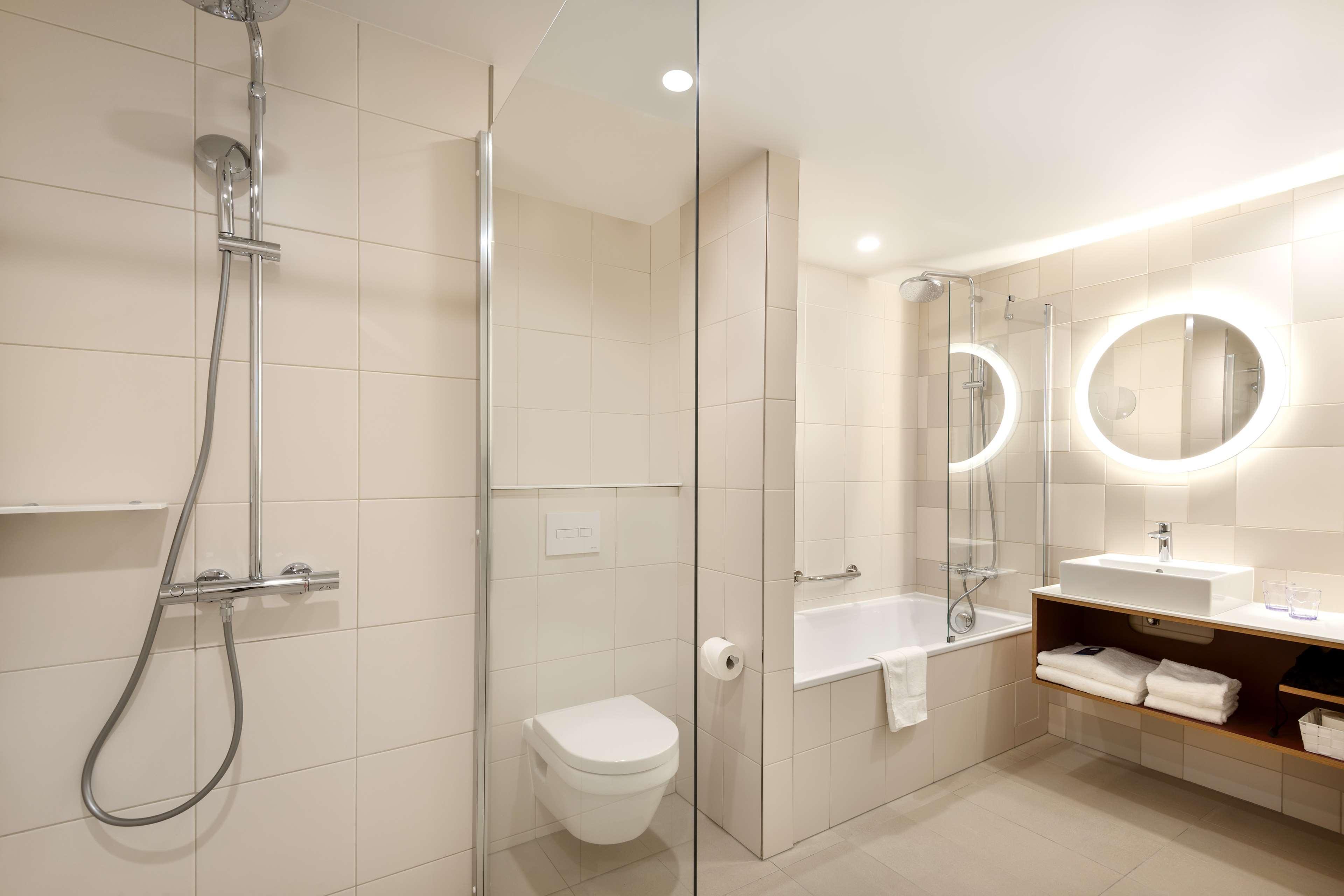 Hyatt Place Paris Charles De Gaulle Airport ロワシー・アン・フランス エクステリア 写真