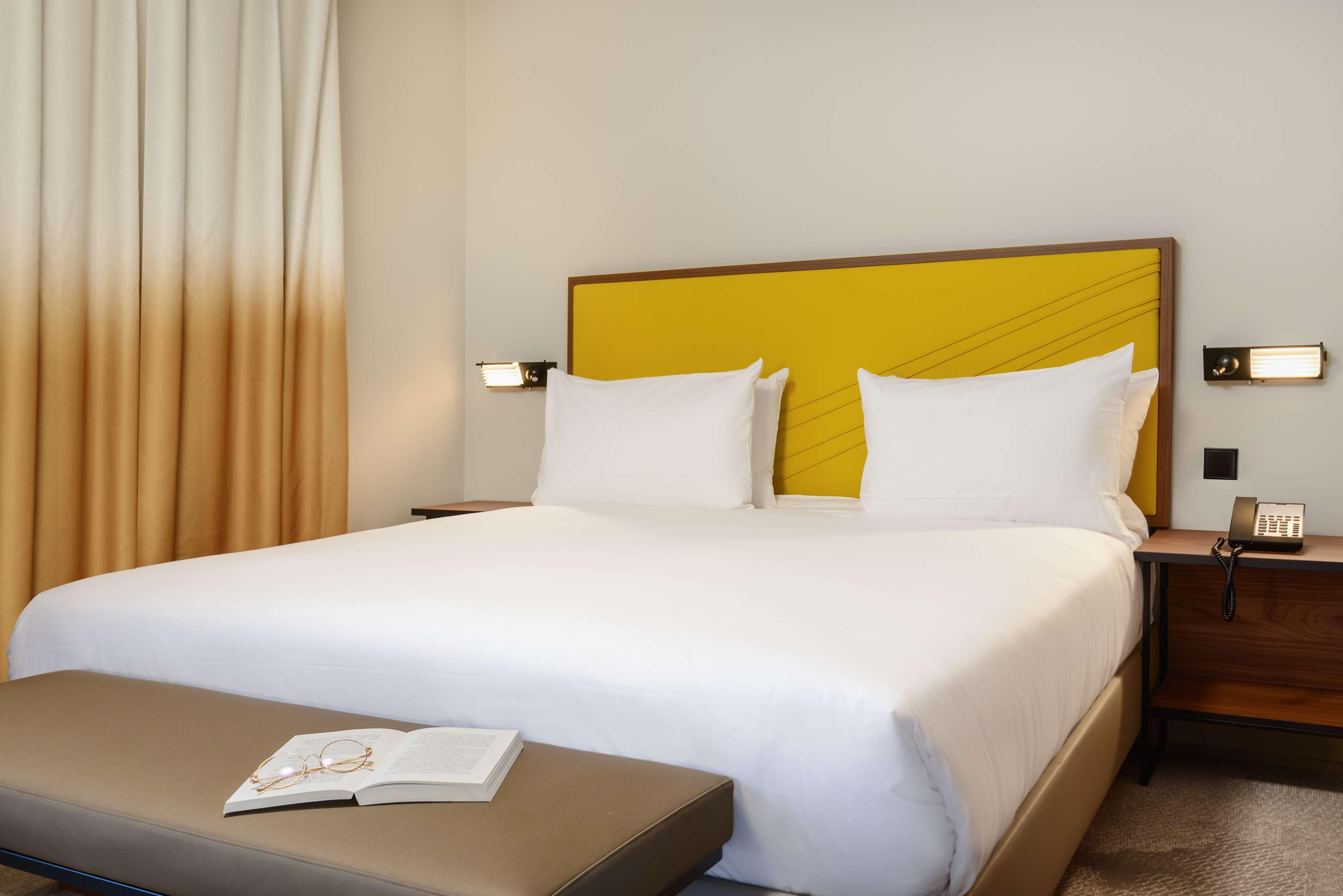 Hyatt Place Paris Charles De Gaulle Airport ロワシー・アン・フランス エクステリア 写真
