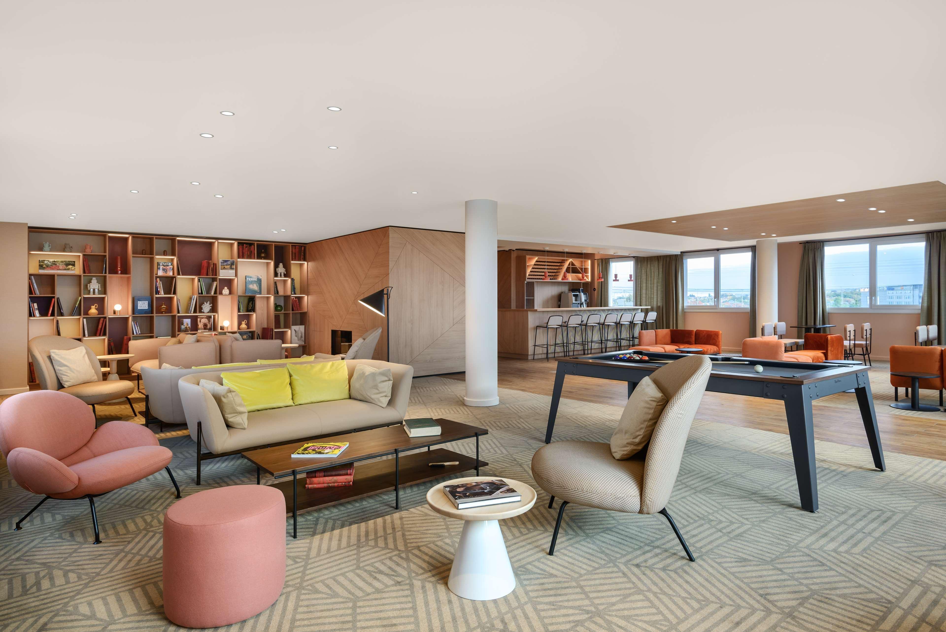Hyatt Place Paris Charles De Gaulle Airport ロワシー・アン・フランス エクステリア 写真