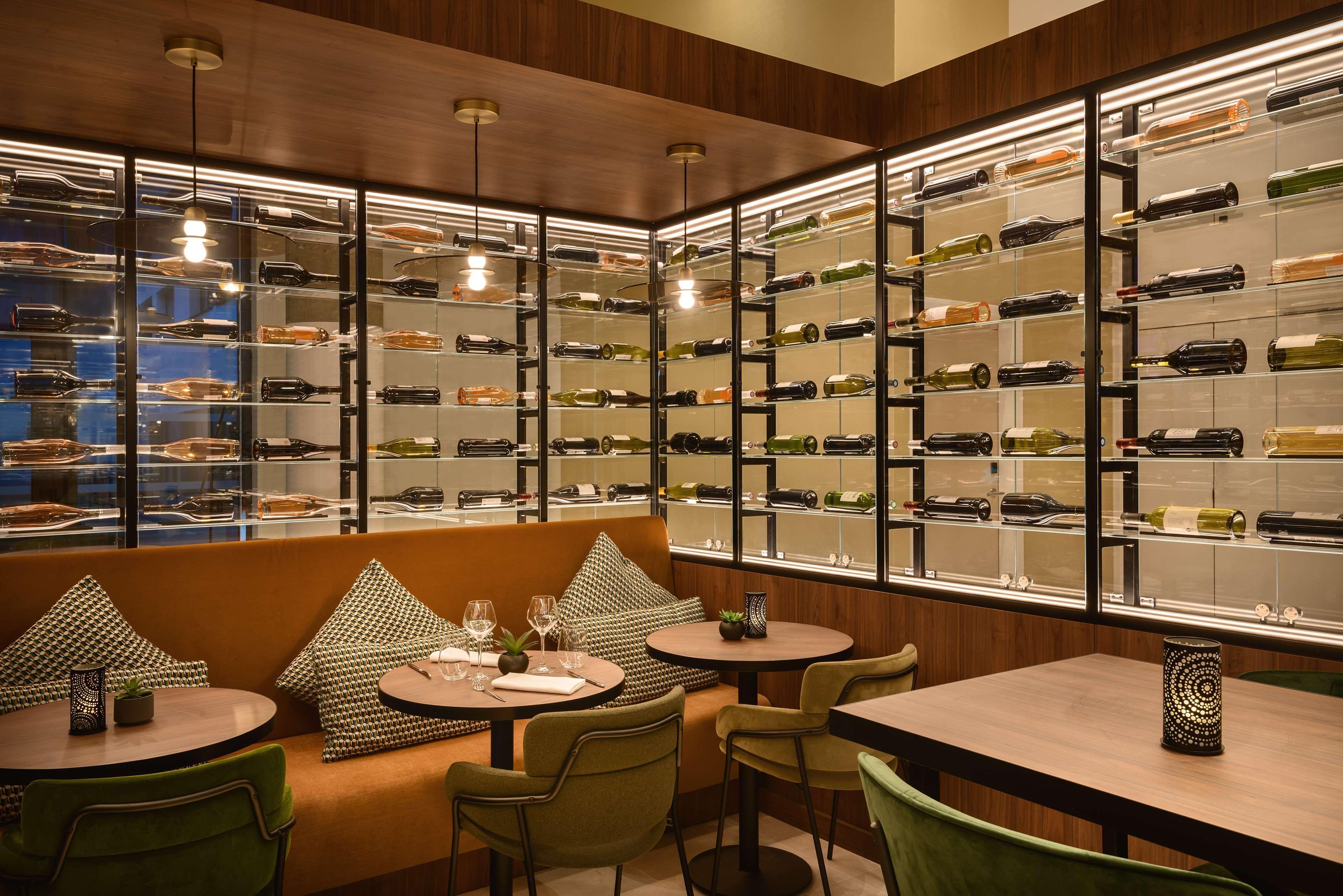 Hyatt Place Paris Charles De Gaulle Airport ロワシー・アン・フランス エクステリア 写真