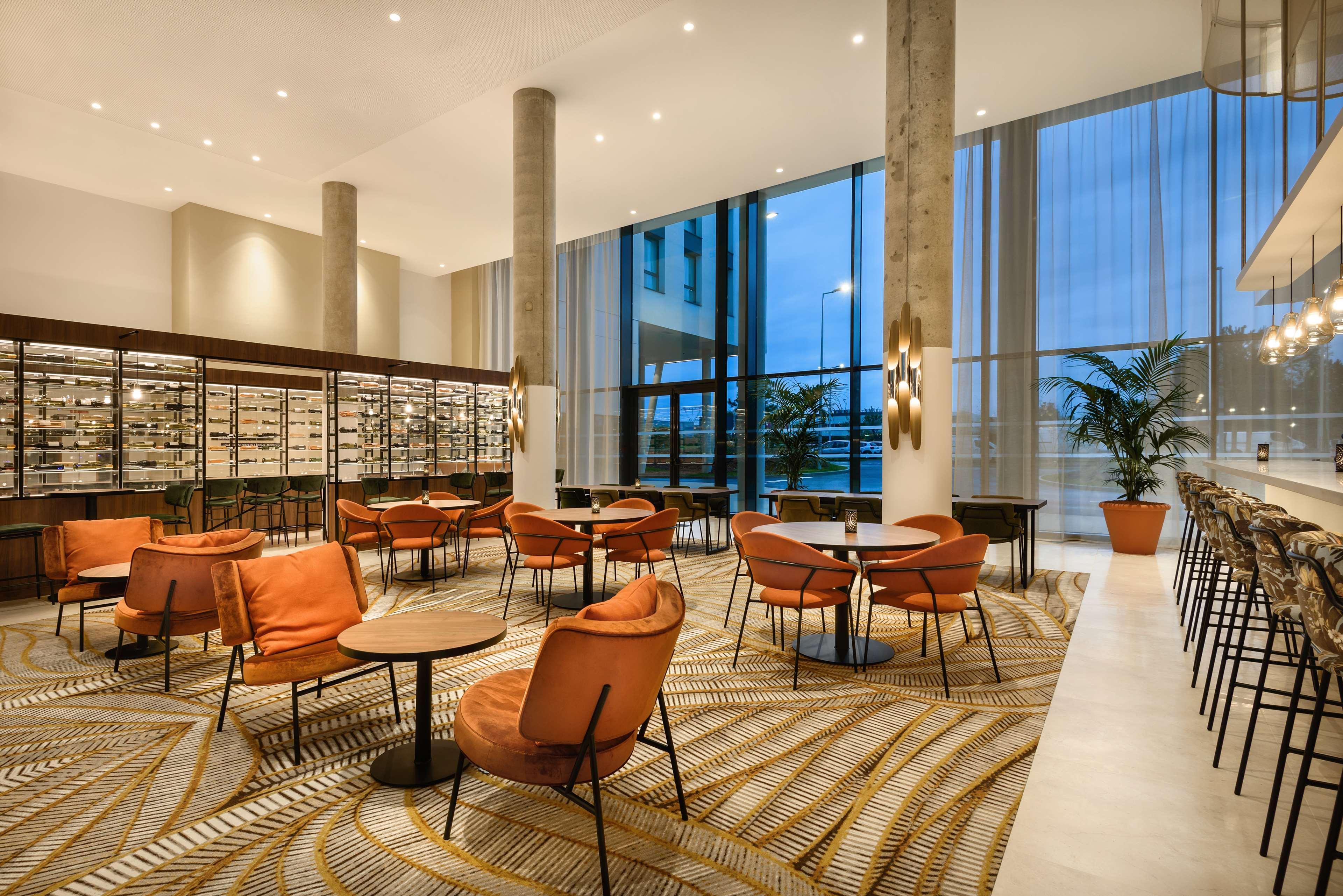 Hyatt Place Paris Charles De Gaulle Airport ロワシー・アン・フランス エクステリア 写真