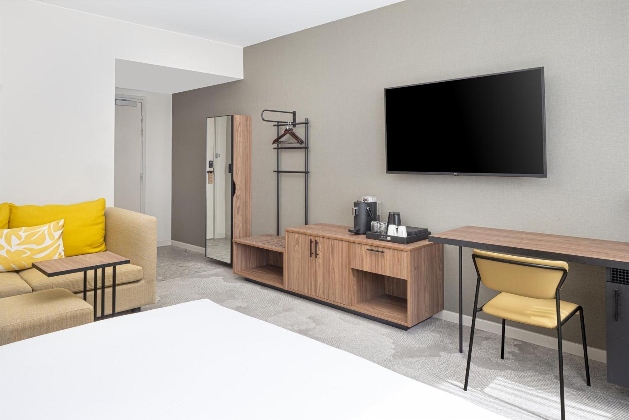 Hyatt Place Paris Charles De Gaulle Airport ロワシー・アン・フランス エクステリア 写真